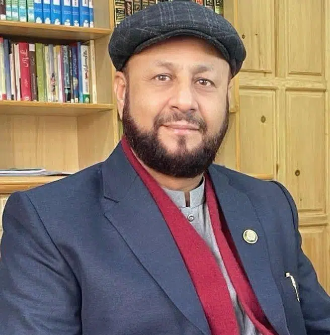 Prof. Dr. Shakeel Roshan